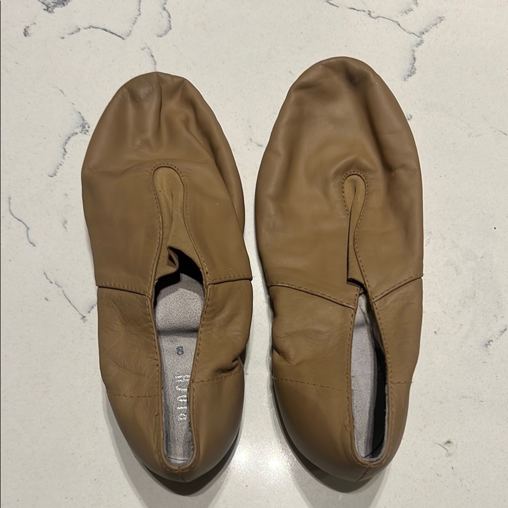 Bloch Leather Split Sole Tan Jazz Shoe